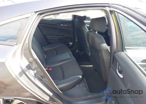 2021 Honda Civic Sport z USA, uszkodzony, nr VIN 2HGFC2F82MH555500